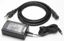 Fluke 2362-156 AC Adapter for 1529 Chub-E4 Standard Thermometers, 15V-