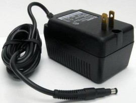 Fluke BC190/813 Line Voltage Adapter / Battery Charger-